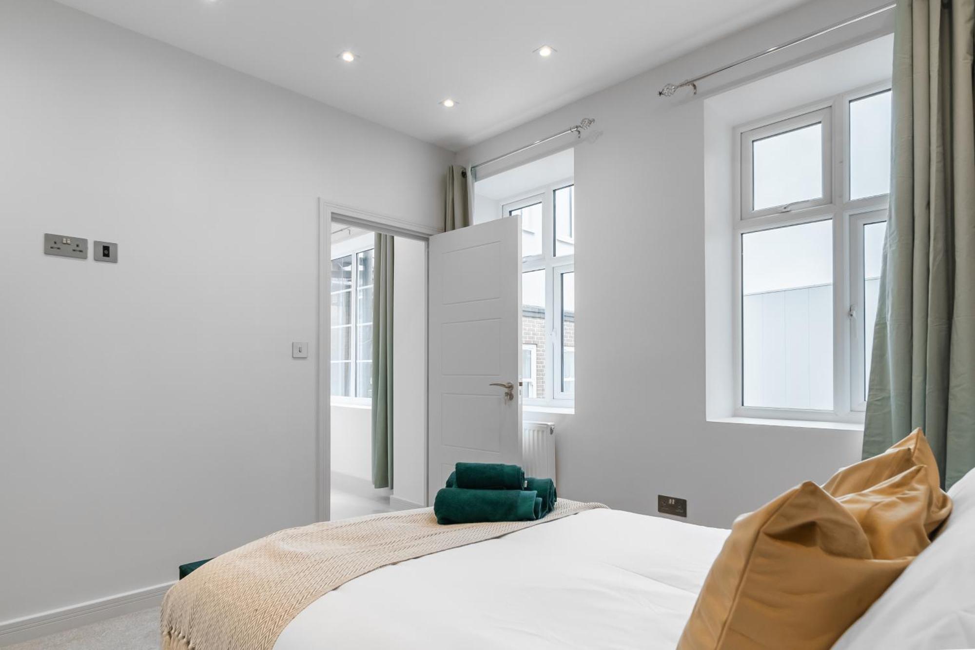Modern & Stylish Apartments Didcot With Free Wifi Экстерьер фото
