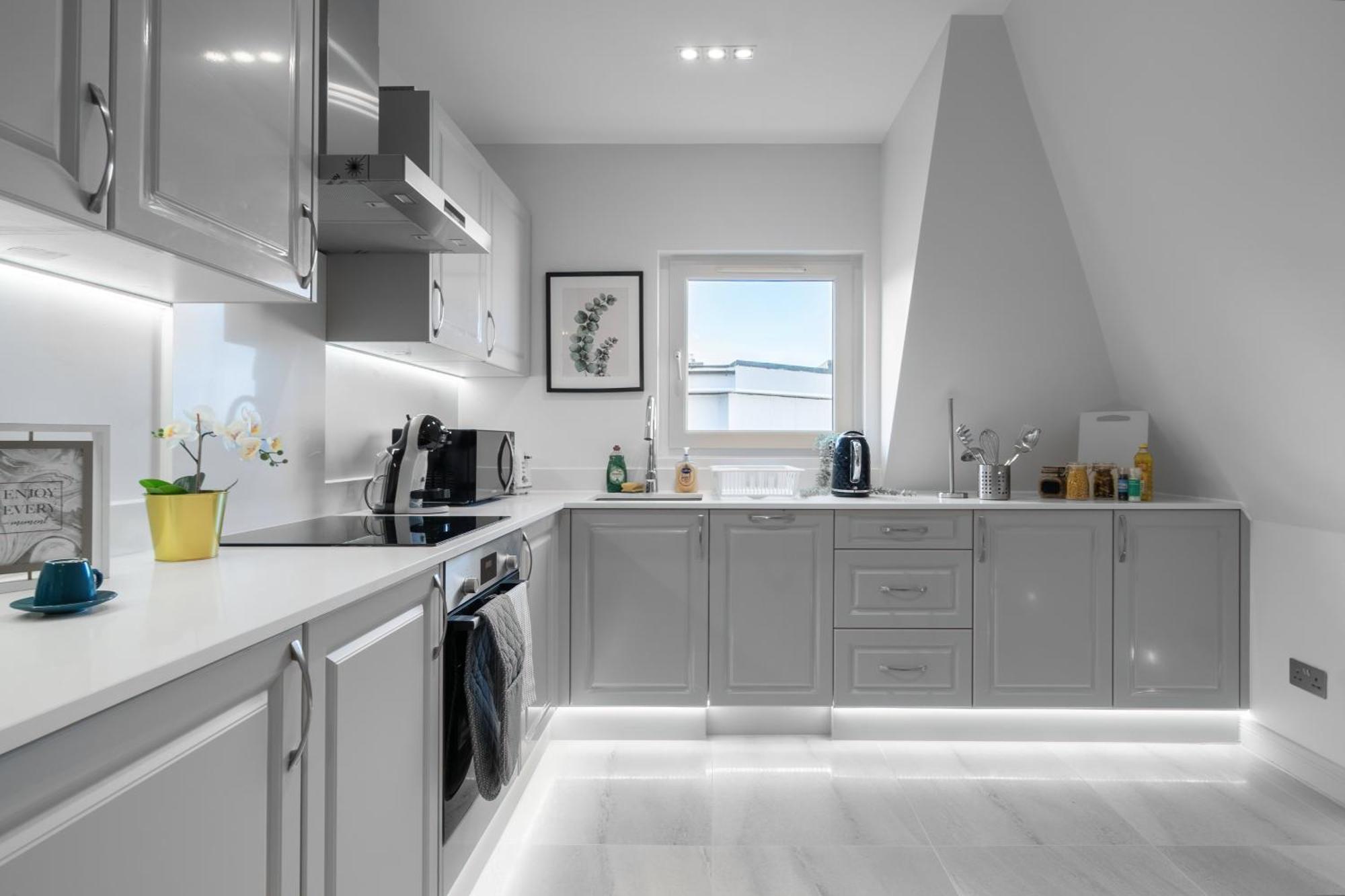 Modern & Stylish Apartments Didcot With Free Wifi Экстерьер фото